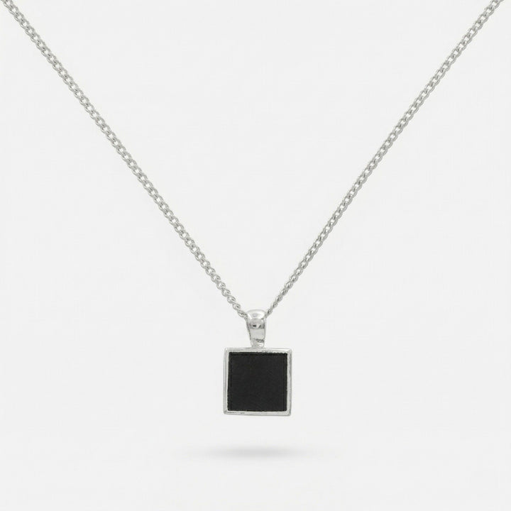 Billie Necklace