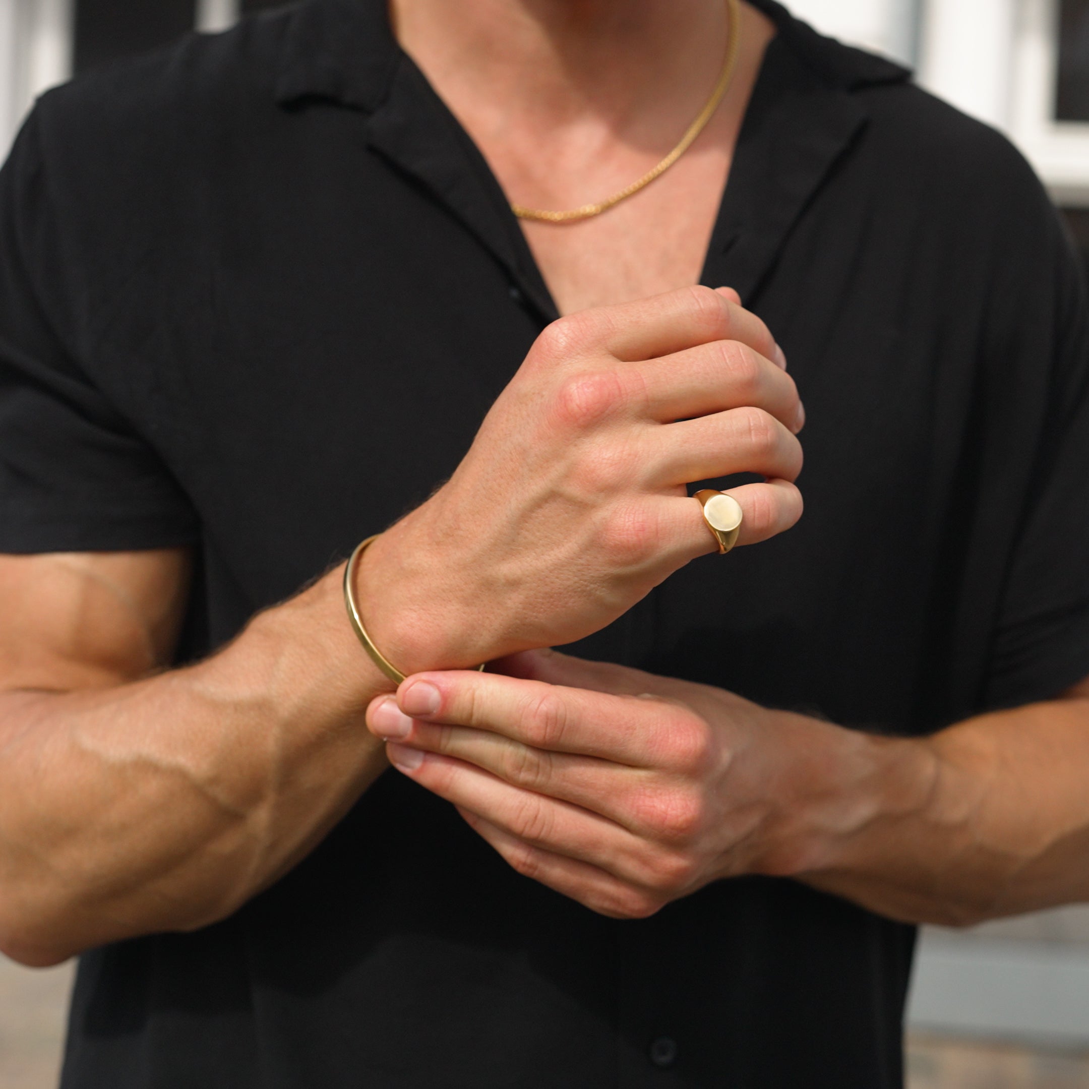 Signet style ring discount