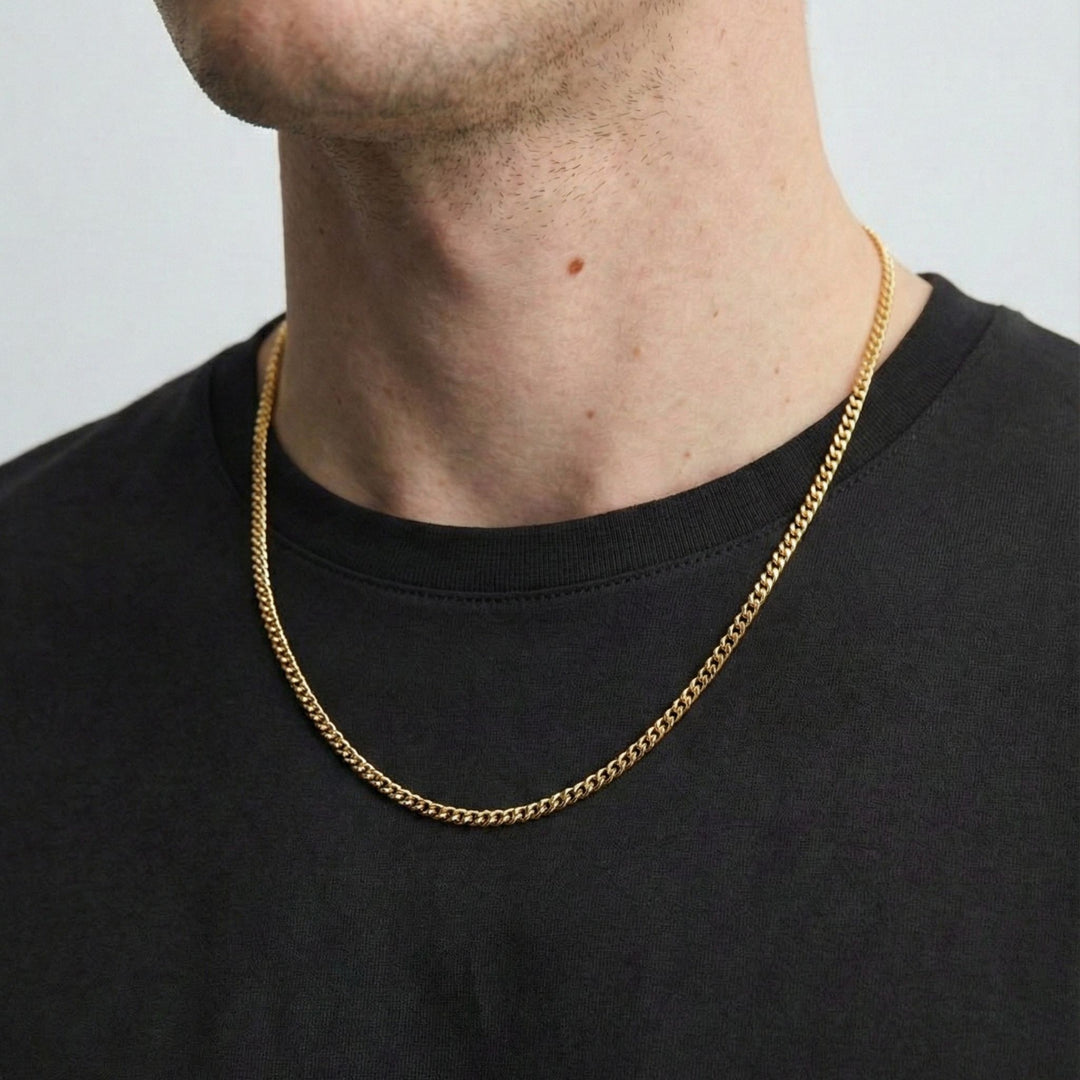 Curb Necklace Slim Gold