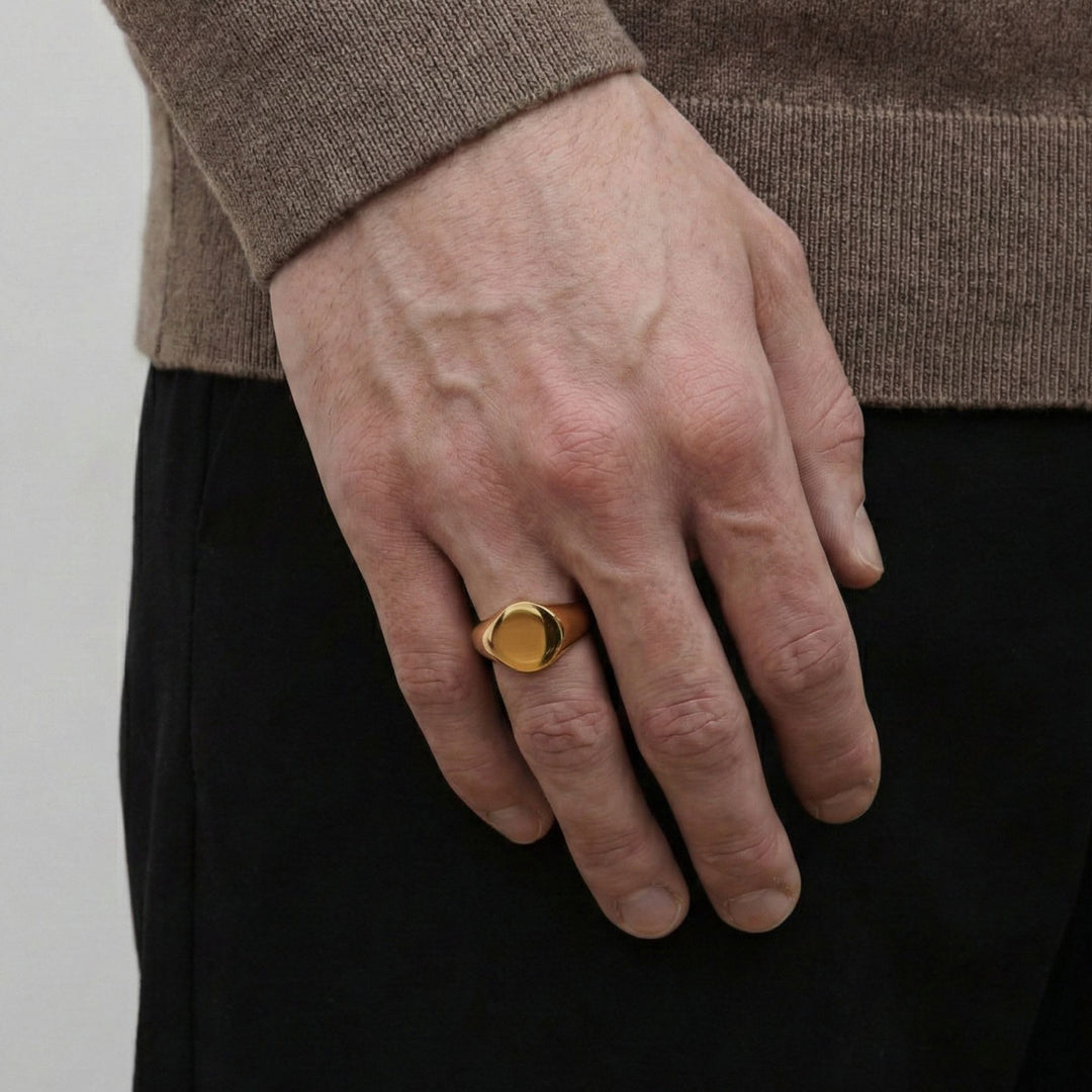 Ellery Signet Ring Gold