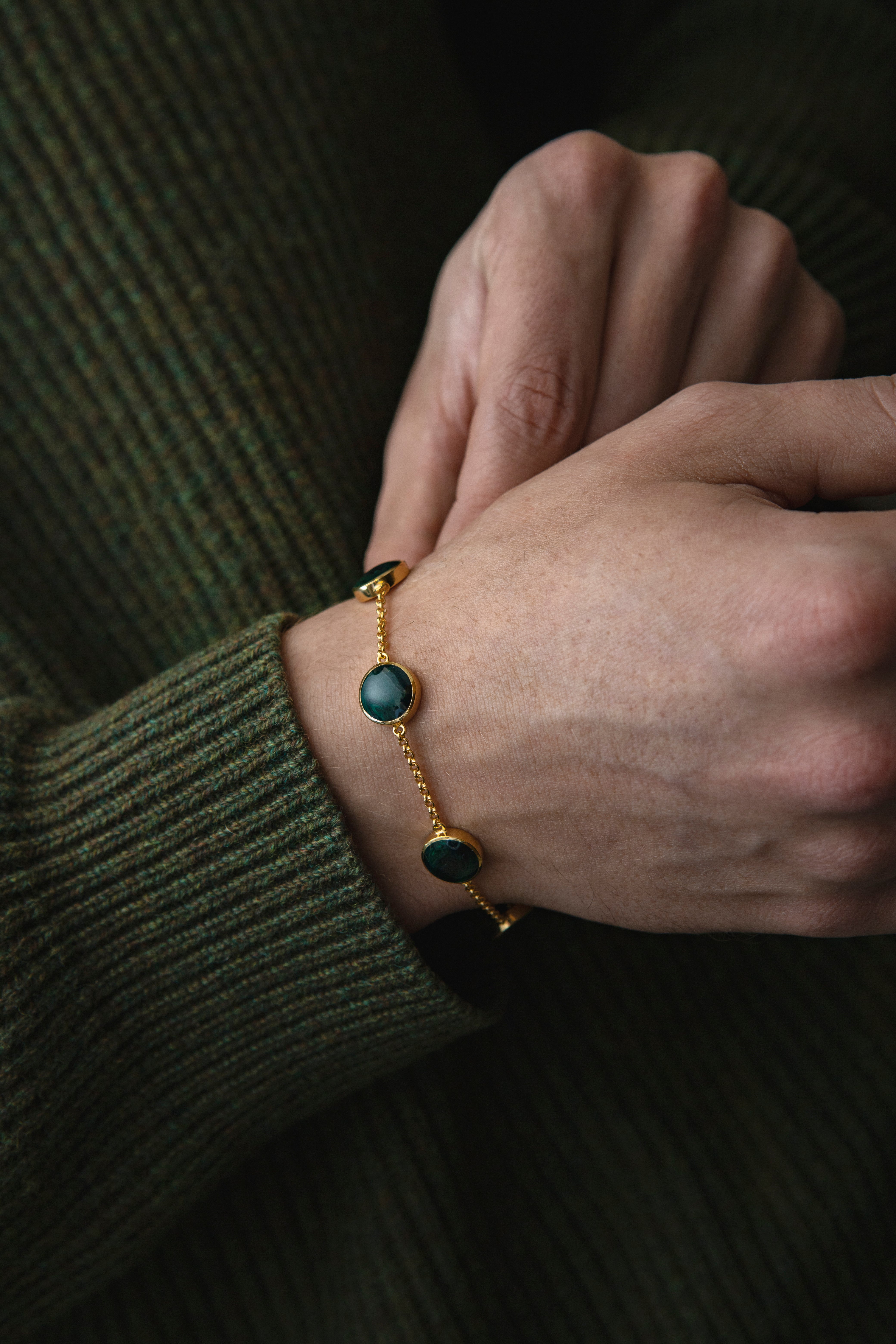 Herrenarmband aus 925 Sterling Silber und 18 Karat Vergoldung – elegantes Design für den modernen Mann